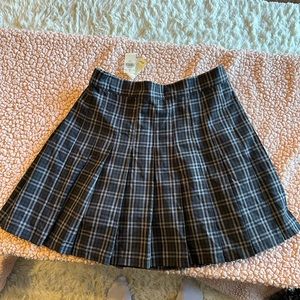 Aerie NWT pleated skirt